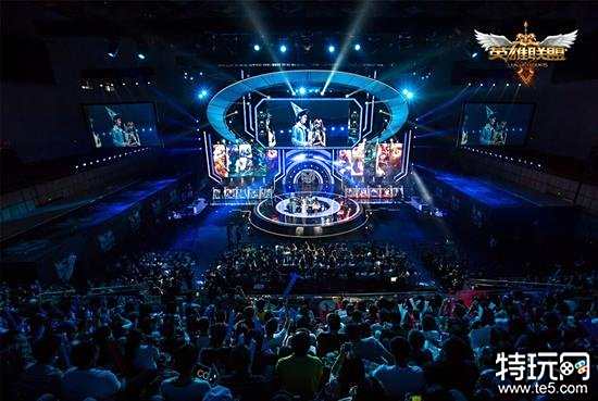 并与俱乐部 并与俱乐部