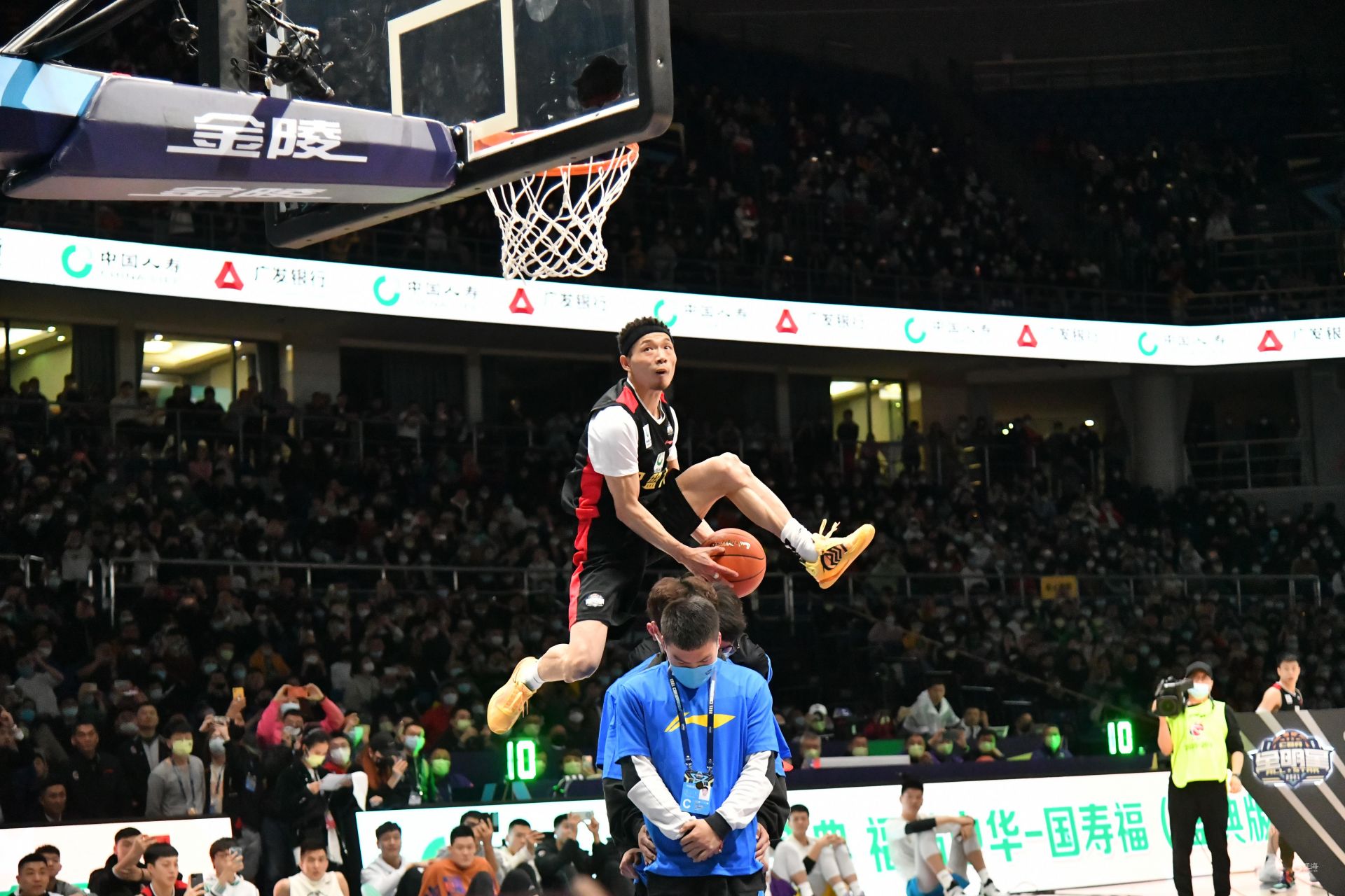 及精神属性 及精神属性