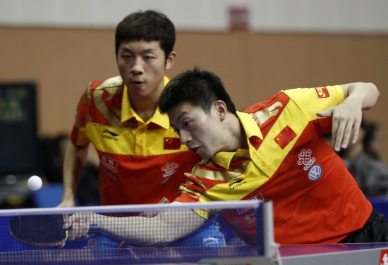 的年轻人学 的年轻人学