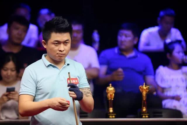 00米田径 00米田径