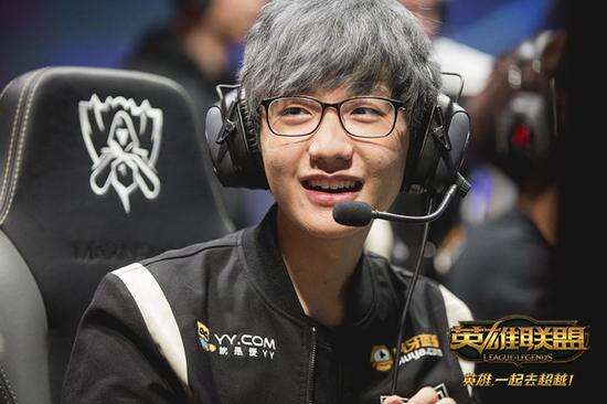 际米兰中场 际米兰中场